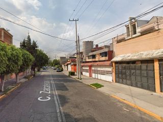 ¡¡Vive en hermosa y amplia casa en remate en Col. Hab Valle Ceylan, Tlalnepantla, Estado de México!!!