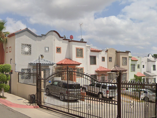 Casa en Remate Bancario en Jardines de Agua Caliente, Tijuana, BC. (65% debajo de su valor comercial, solo recursos propios, unica oportunidad)