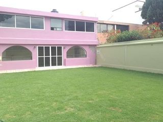 Jardines de San Mateo, Casa en Venta.