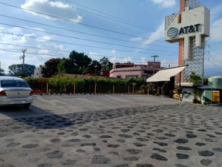 Magnífico Local Comercial en Renta, muy bien ubicada sobre Avenida Principal de Cuernavaca, Morelos.