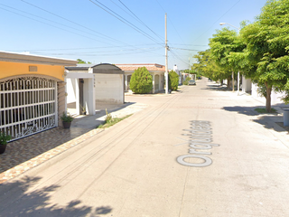 ¡¡Atención Inversionistas!!  Lujosa y Amplia Casa en Remate Bancario Col. Los Mochis, Sinaloa.