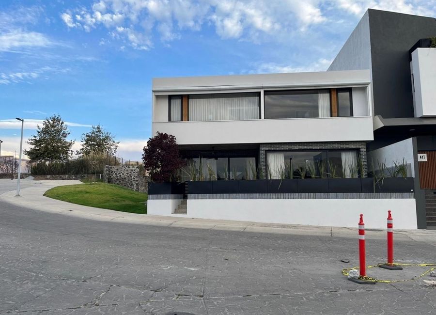 CASA EN VENTA, MISION SAN JERONIMO, QUERETARO