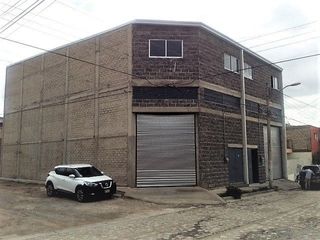 BODEGA 330 m2. PERIFERICO- AV. GUADALUPE- AV. LAS TORRES. Dos Niveles