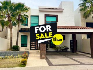 En venta Residencia en Los Lagos en Hermosillo