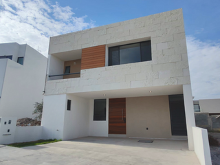 Casa en VENTA en La vista Residencial. Priv Cofradía 29 Querétaro