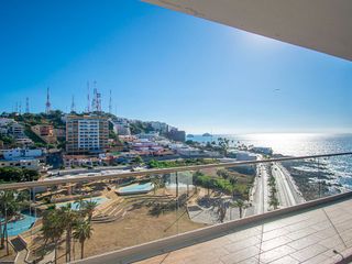 VENTA - Condominio en Boca de Cielo con vista al mar, al parque y a la ciudad cerca del Centro Histórico, Mazatlán, Sinaloa