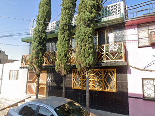 Casa en Benito Juárez (La Aurora) Nezahualcóyotl.