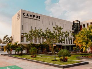 Campus University City, complejo residencial con amenidades y servicios.