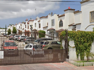 CASA EN PRIV. DE JACARANDAS, JARDINES DE AGUA CALIENTE, TIJUANA, BAJA CALIFORNIA. ¡CASA EN REMATE! -FQA