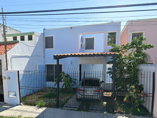 Oportunidad de Inversion  Hermosa Casa en C. 26ᴰ 179 A, Chuburná de Hidalgo, 97205 Mérida, Yuc.