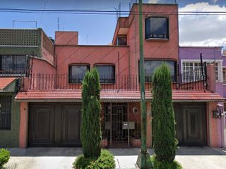 VENTA DE CASA EN LA NUEVA SANTA MARIA, A PRECIO DE REMATE BANCARIO