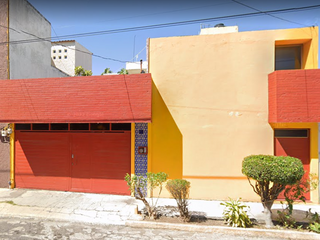 Casa En Calle Delphos Col. Los Pilares Puebla  Oportunidad ***JHRE