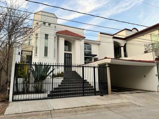 HERMOSA CASA EN VENTA EN GRAN JARDIN LEON, GTO