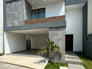 CASA EN VENTA EN FRACC. LOMAS RESIDENCIA, RIVIERA VERACRUZANA