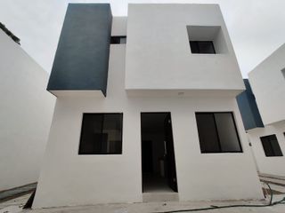 Casa en Venta de 2 NIVELES en Col. Guadalupe Victoria, ubicada cerca de Zona centro Tampico.