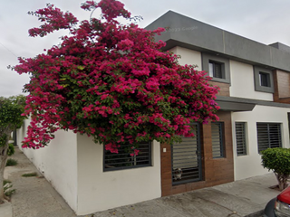 Remate bonita casa en Facultad de Derechos, Tijuana, Baja California