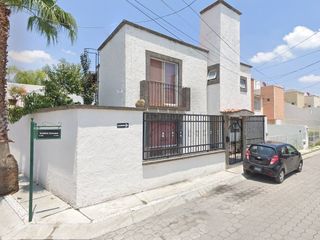 Casa en venta con gran plusvalia en  La Joya, Santiago de Querétaro