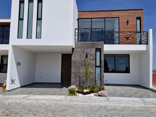 Casa en venta, 3 recamaras en Haras Puebla. Excelentes acabados $3.3mdp