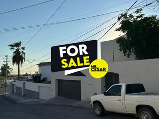 Casa de venta al norte de la ciudad en Lomas Altas