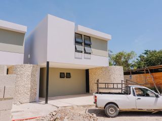 Casa Boutique en venta de 3 habitaciones en Conkal zona norte de merida