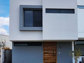 Casa nueva en venta en Parques Vallarta Zapopan