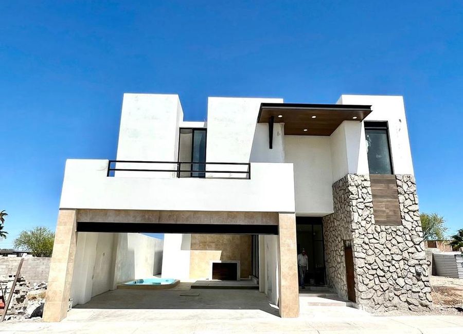 Casa en Venta en Ventura Residencial al Norte Acceso Controlado Area