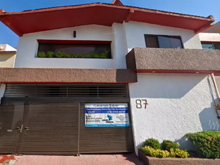 ¡¡¡BONITA CASA EN VENTA!!! EN LOMAS VERDES 3 SEC.