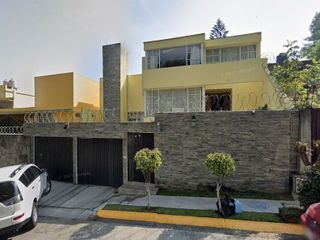 Bonita casa en venta, Pzla. de los Monasterios, Lomas de la Herradura, Naucalpan de Juárez.