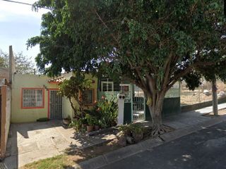 CASA EN HACIENDA SANTA FE TLAJOMULCO DE ZUÑIGA JALISCO