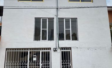 SE VENDE EDIFICIO Y CASA EN LA TERMINAL DE TOLUCA