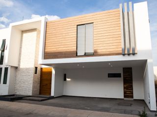 Casa en VENTA, Fraccionamiento Linda Vista, Tres Marías, Morelia, Michoacan.