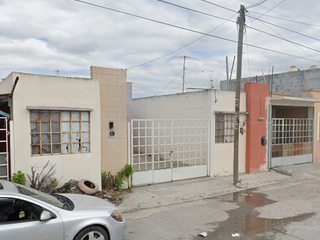 Casa en venta en Col. Hacienda las bugambilias, Jaumave, Tamaulipas., ¡Compra directamente con los Bancos!