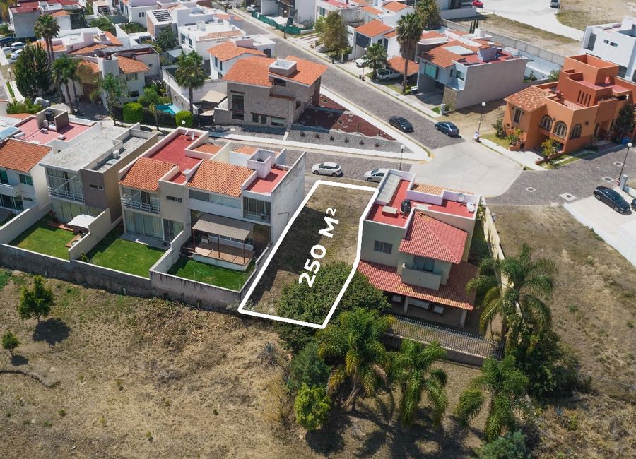 TERRENO EN VENTA EN BOSQUES DE SANTA ANITA | Lamudi.com.mx
