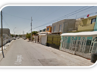 VENTA DE CASA EN Calle Alamogordo 670, Valle de Santiago, 32575 Juárez, Chihuahua, México