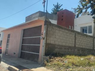Venta de Amplia Casa En Fraccionamiento El Pinar Amealco