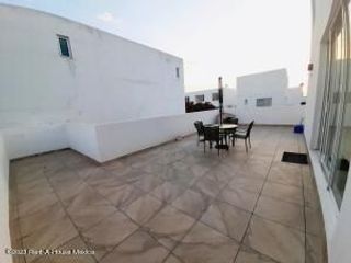 Venta de apartamento en el Mirador.