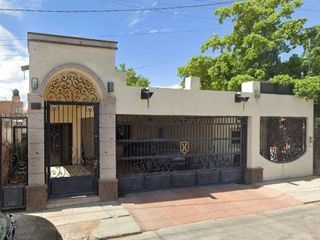 Casa en venta en Villa Guadalupe Hermosillo (No Creditos)