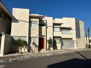 Casa en venta en Veracruz, Fracc. Costa de Oro, Boca del Río, Veracruz.