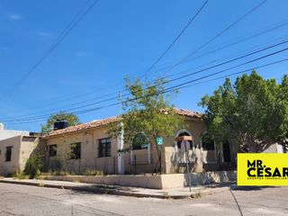 Casa en venta en Colonia Revolución, con vocación comercial