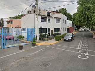 HERMOSA CASA EN DE LA STA. VERACRUZ, VALLE DE SANTA MONICA, TLALNEPANTLA DE BAZ