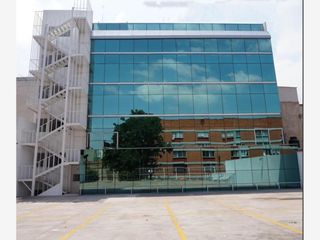 Edificio en Santa María la Ribera