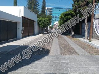 Departamento recién remodelado Álamos 3era. a una cuadra de plaza Boulevares y Bernardo Quintana Querétaro Planta Baja