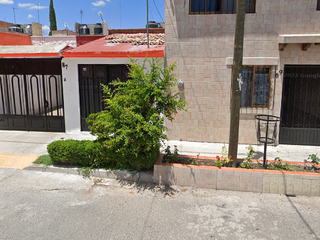 Casa de Recuperación Bancaria en Estocolmo, La Paz 2da Secc, 76804 San Juan del Río, Qro. México