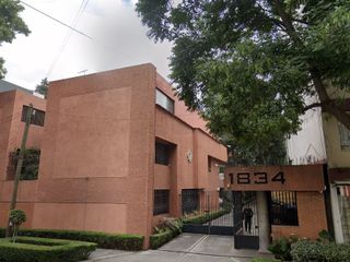 Casa en venta en Avenida Coyoacan en Del Valle, Pc50