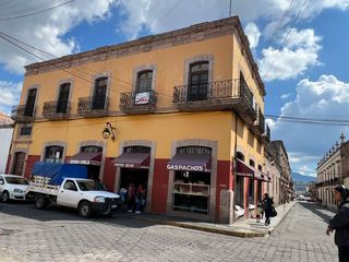 Local comercial en esquina, primer piso, con excelente ubicación: Centro, Álvaro Obregón esquina Corregidora por San José