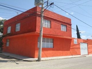 🏡 VENTA DE CASA, EXCELENTE UBICACIÓN PARA VIVIR ---  casa de dos niveles  ubicada en col. Tepeyac, Tehuacán Puebla