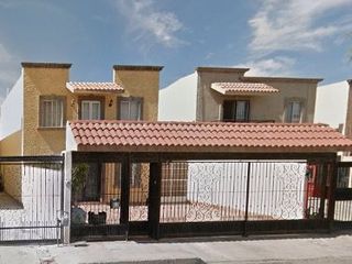 Casa en Venta de Recuperación Bancaria en Juan Kepler, Marquis, Juarez, Chihuahua.