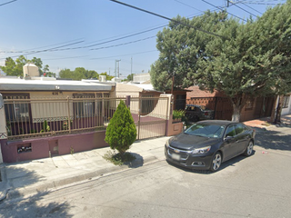 CASA EN REMATE BANCARIO EN MAGISTERIO , SALTILLO COAHUILA