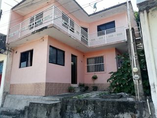 Casa en venta en la col. Manantial, Boca del Río Veracruz