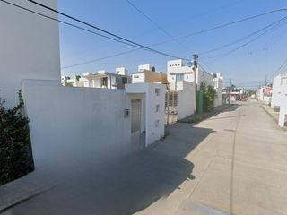 Casa en Col. Punta del mar, Coatzacoalcos, Veracruz., ¡Compra directa con el Banco, no se aceptan créditos!